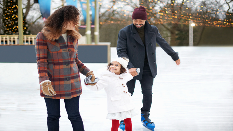 RIVERSIDE SKATING RINK AT WATER STREET INN